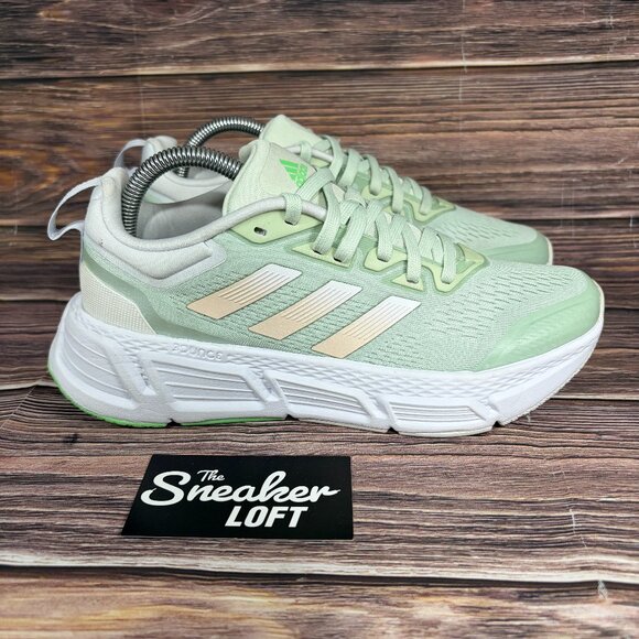 Adidas Questar Women's Athletic Running Shoes Light Green White Size 8 - Picture 1 of 8